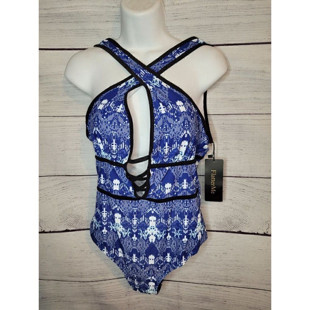 Women's One Piece Swimsuit Medium‎